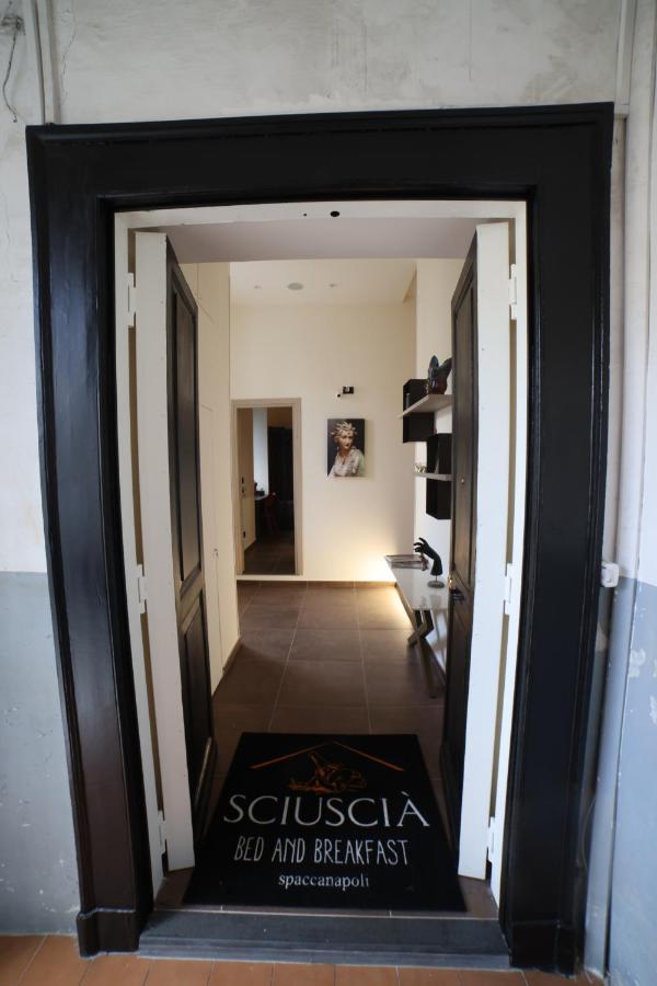 Sciuscia Beb Spaccanapoli Nápoles Exterior foto